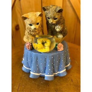 San Francisco Music Box- 2 Cats With Fish Bowl, Plays Can't Take My Eyes Off You